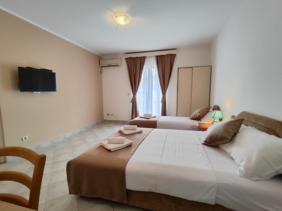 Villa Hera Budva Exteriör bild